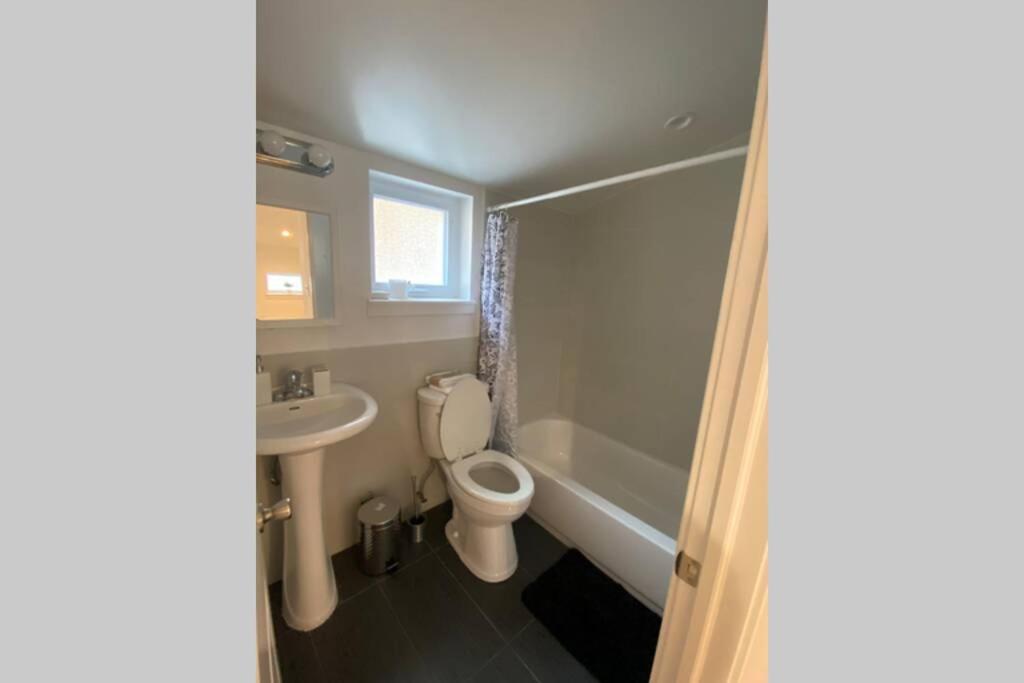 Brand New 2 Bed 2 Bath Apartment Centrally Located Filadelfia Esterno foto